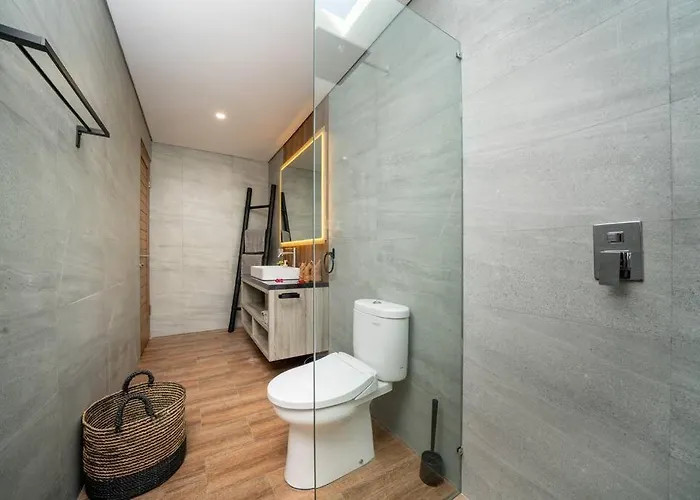 *luxury Astaga 2*modern*billiard*paddy View* Canggu